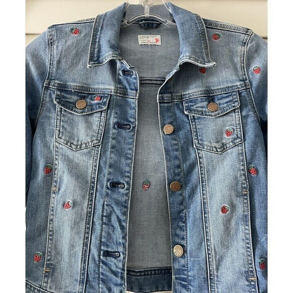 Madewell x crewcuts Kids' Strawberry 🍓 Embroidered Jean Jacket Sz 12. EU… - Picture 4 of 5